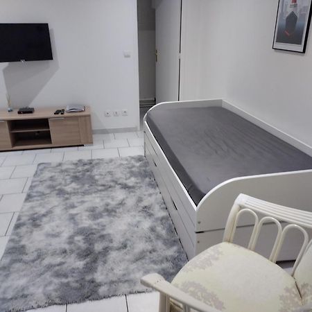 Studio Charmant Canape Lit Netflix Prime Video Wifi Dazn Le Havre Exterior foto